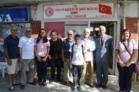 HÜSEYIN KÖKSAL - Ayvalık'ta Mehmet Akif Ersoy Ortaokulu 8. Sınıf Öğrencilerinden Gazilere Anlamlı Ziyaret