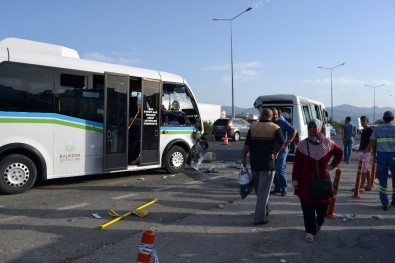 Edremit'te minibüs kazası: 11'i öğrenci 21 yaralı