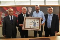 HALİL İBRAHİM ŞENOL - Başkan Şenol'dan Esnaflara Destek