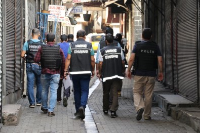 Diyarbakır'da Hava Destekli Şafak Operasyonu Açıklaması 10 Gözaltı