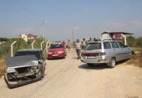 HÜSEYIN ÜNAL - Manavgat'ta Trafik Kazası Açıklaması 3 Yaralı