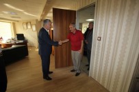 SÜRYANI - Mardin Kent Konseyi  Kocaeli Büyükşehir Belediyesi'ni Ziyaret Etti