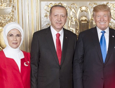 Trump'un resepsiyonuna Emine Erdoğan'ın elbisesi damga vurdu