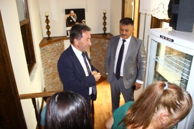 Vali Yazıcı Nar Kadın Kooperatifini Ziyaret Etti