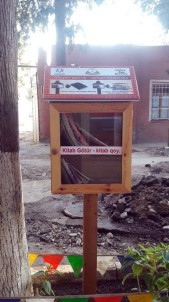 Azerbaycan'nın Kütüphane Projesine Türkiye'den Destek