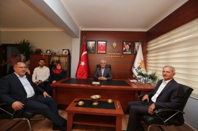 Başkan Dişli'den, Ak'a 'Hayırlı Olsun' Ziyareti