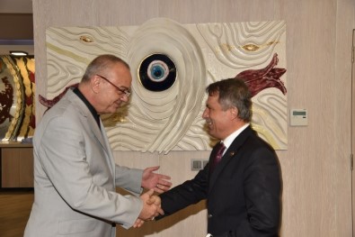 Başkan Ergün'den Ahmetli'ye İki Müjde