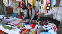 İLKAY - Burhaniye'de Hamarat Eller Kermesi Kadınları İş Sahibi Yaptı