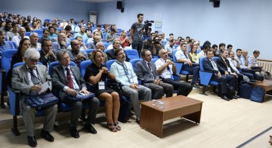 Elazığ'da '1. Ulusal Elektrik Enerjisi Dönüşüm Kongresi' Başladı