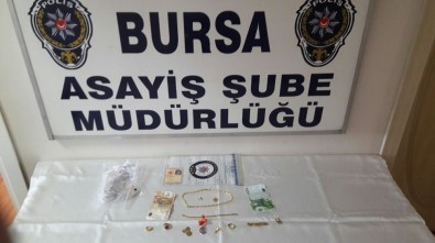 Kadın Hırsızlar Bursa'da Yakalandı