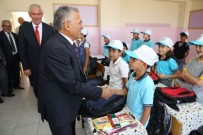 OKUL ÇANTASI - Melikgazi'den Okullara Kırtasiye Ve Çanta Yardımı