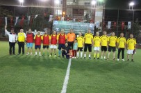 TAHSIN KURTBEYOĞLU - Söke Protokolü Futbolda Rakibine Acımadı