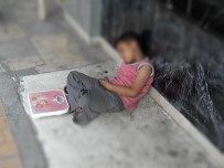 Antalya'da Suriyeli Dilenci Operasyonu