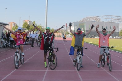 Avrupalı Gençler Kayseri'de Bisiklet Eğitimi Aldı