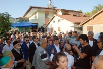 SARE DAVUTOĞLU - Eski Başbakan Davutoğlu'na Eşinin Köyünde Yoğun İlgi