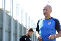 PAUL LE GUEN - Le Guen Açıklaması 'Gomis'e Karşı Çok Dikkatli Olmamız Gerekecek'