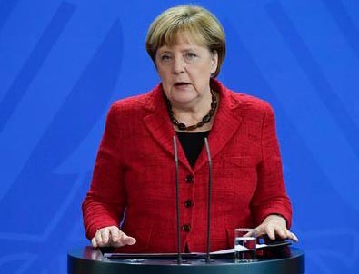 Merkel, Türkçe oy istedi