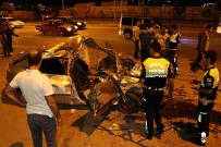 Otomobil Hurdaya Döndü Açıklaması 5 Yaralı