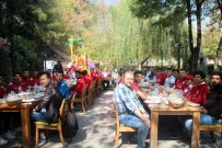 AMATÖR KÜME - Bilecikspor Maç Öncesi Kahvaltıda Buluştu