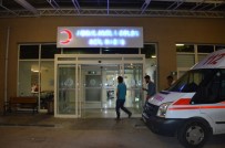 GIDA ZEHİRLENMESİ - Tavuk-Dönerden Zehirlenen 18 Kişi Hastaneye Kaldırıldı