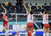 VOLEYBOL MILLI TAKıMı - Filenin Sultanları Bulgaristan'a 3-2 Yenildi
