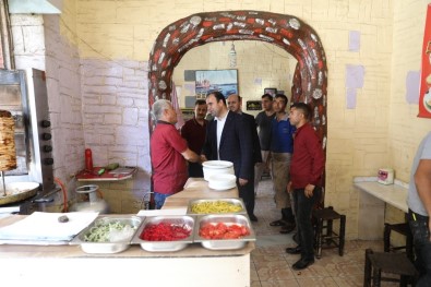 Çiftçi Birecik'teki Dış Cephe Düzenleme Çalışmalarını İnceledi