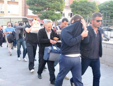 Gaffar Okkan’ın koruma polisi FETÖ’den tutuklandı