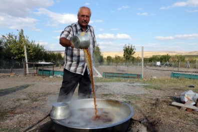 Yozgat'ta Kazanlar Pekmez İçin Kaynıyor