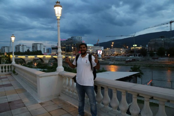 1 TL İle 15 Ülke 81 Şehir Gezdi