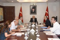 İSMAİL HAKKI ERTAŞ - Adana'daki Eğitim Yatırımları Değerlendirildi