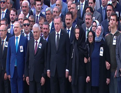 AK Partili Abdülkadir Yüksel için Meclis'te tören