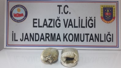 Elazığ'da 2 Şüpheli 2,5 Kilogram Toz Esrarla Yakalandı