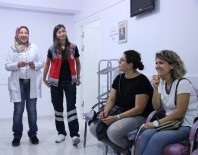 ENGELLİ VATANDAŞ - İşitmeden Konuşmadan Tedavi Oldular