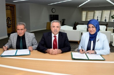 Konya'da 'Bilim Kurdu' Projesinin Protokolü İmzalandı