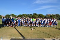 ŞAIR EŞREF - Kırkağaç'ın Efsane Futbolcuları Yıllar Sonra Sahada