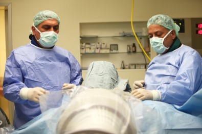 Tam Kapalı Bel Fıtığı Ameliyatı Olanlar Bir Hafta Sonra İşine Dönebiliyor