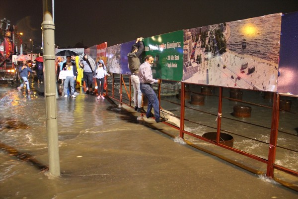 İstanbul'da şiddetli yağış