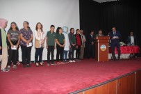 BARıŞ DEMIRTAŞ - İncesu Belediye Başkanı Zekeriya Karayol Genç Sporcuları Ödüllendirdi