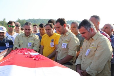 Kazada Ölen Orman İşçisi İçin Hüzünlü Tören