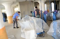 KUZEY IRAK - Kuzey Irak'taki Referandum Sanayicileri Vurdu