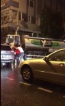 TEMİZLİK GÖREVLİSİ - Lüks Cipli Şehir Eşkiyaları Beyzbol Sopasıyla Belediye Temizlik İşçisini Böyle Dövdü