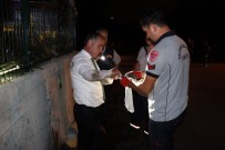 İSMAIL ÇETIN - Takım Elbiseyle Kanalizasyonda Kedi Kurtarma Operasyonu