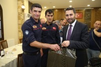 EYÜP EROĞLU - Başkan Eroğlu Açıklaması 'İtfaiyeciler Kendi Canını Ortaya Koyuyor'