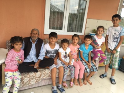 Kartepe'de Alzheimer Hastaları Unutulmadı