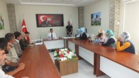 SONER KIRLI - Kaymakam Ve Belediye Başkan Vekili Kırlı, 'Halk Gününde' Vatandaşlarla Bir Araya Geldi