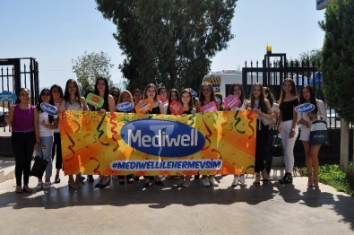 Şanlı İlaç Yeni Ürünü Mediwell'i İzmirli Bloggerlara Tanıttı