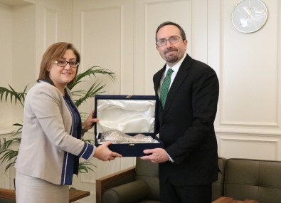 ABD'nin Türkiye Büyükelçisi Bass'tan Şahin'e Veda Ziyareti