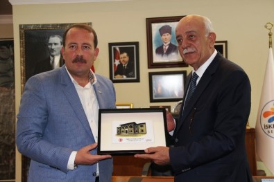AK Parti Genel Başkan Yardımcısı Karacan İskenderun'da