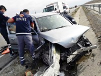 Demir Bariyer Ok Gibi Saplandı