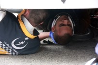 KAYHAN - Motosikletlinin Kaza Anı Kamerada